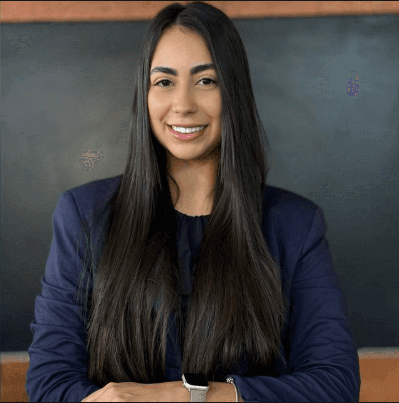 Dra. Fabiana - Advogada especialista